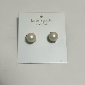 Kate Spade New York gold cream pearl earrings